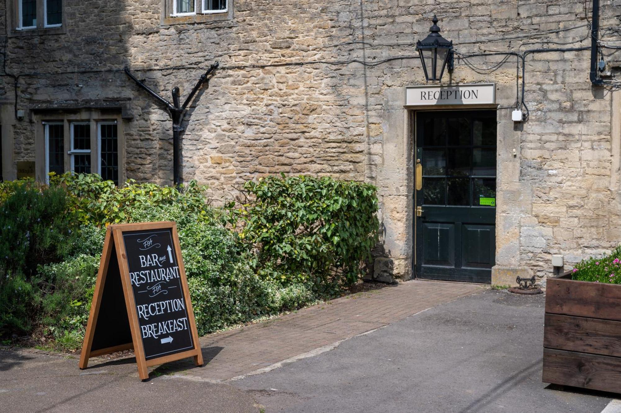 Cross Hands Hotel By Greene King Inns Old Sodbury Exterior foto